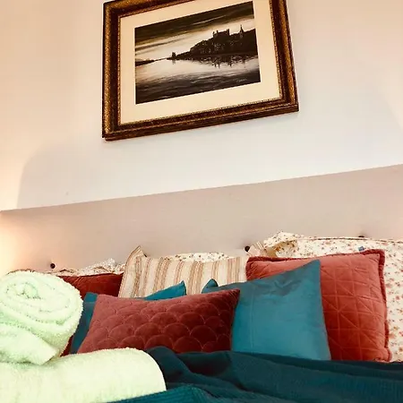 Oldtown!/2bedrooms/authenticbratislava/spacious *