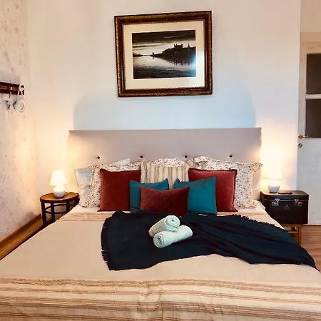 Oldtown!/2bedrooms/authenticbratislava/spacious * Bratislava