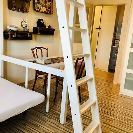 Oldtown!/2bedrooms/authenticbratislava/spacious דירה *