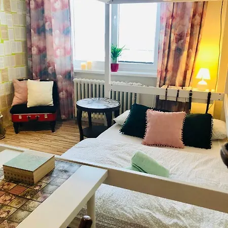Oldtown!/2bedrooms/authenticbratislava/spacious דירה *